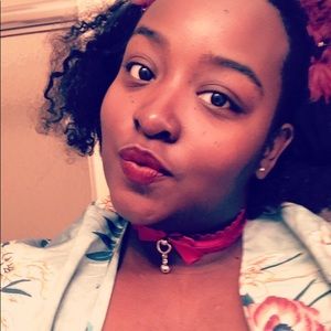 Meet your Posher, Khelsee